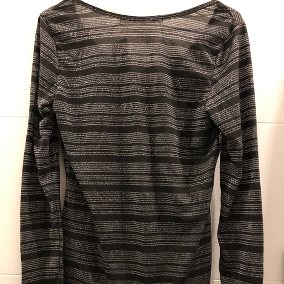 Lurex stripe long sleeve shirt. One size - Picture 3 of 4
